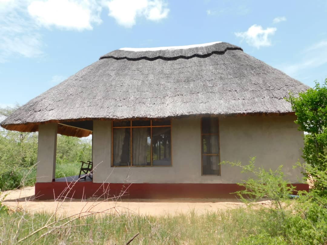 Deluxe Twin beds (SWALA) | Mabata Makali